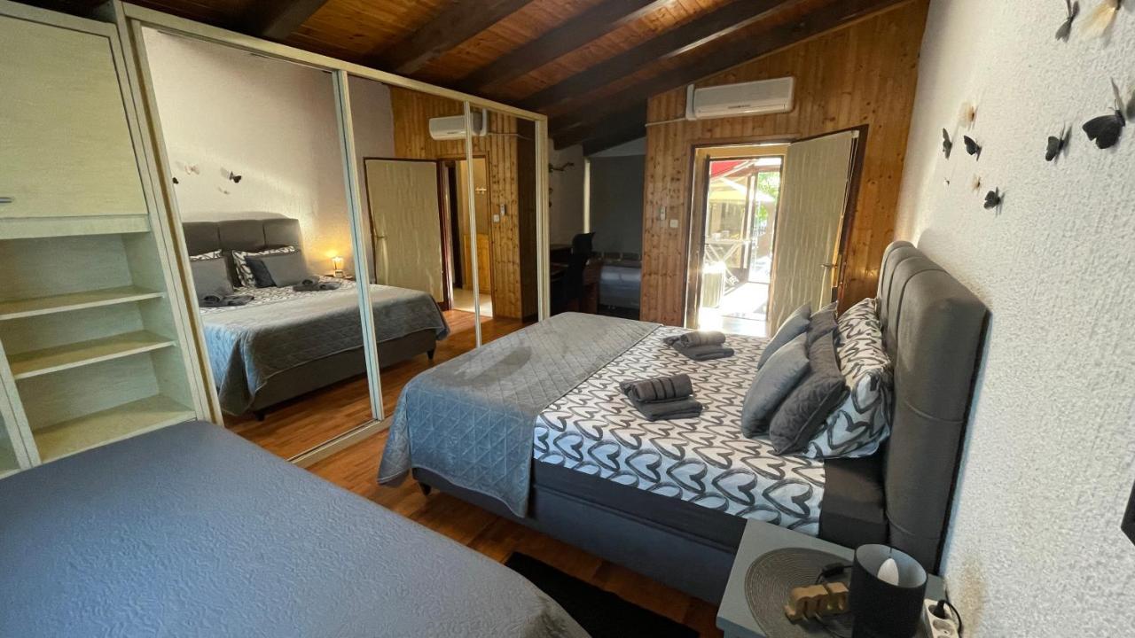 Lux Apartment Barbara Porec Ngoại thất bức ảnh